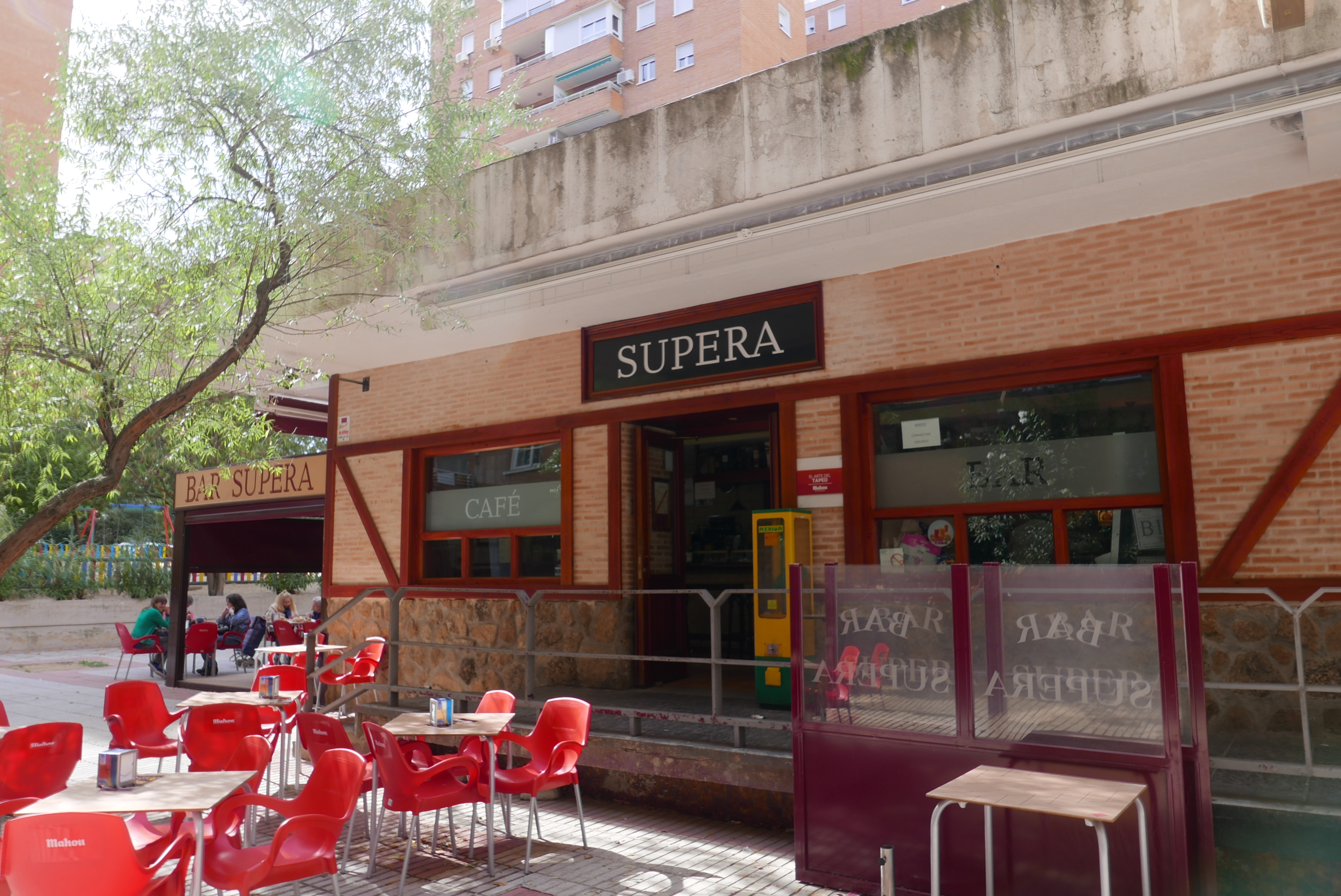 https://barsupera.es/wp-content/uploads/2018/10/P1040251-1.jpg